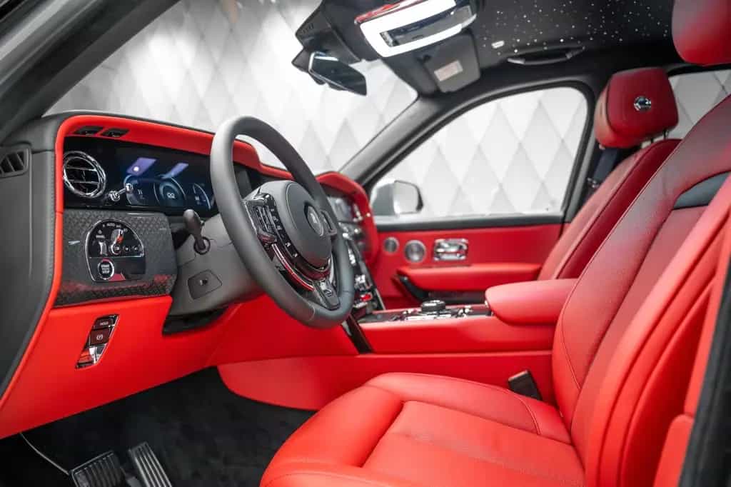 Rolls-Royce Cullinan BLACK BADGE 2026 GREY/RED STARLIGHT VIP 02/2026-photo-12