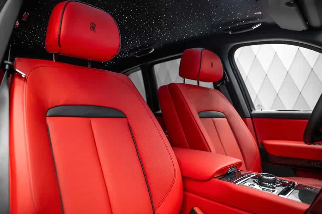 Rolls-Royce Cullinan BLACK BADGE 2026 GREY/RED STARLIGHT VIP 02/2026-photo-14