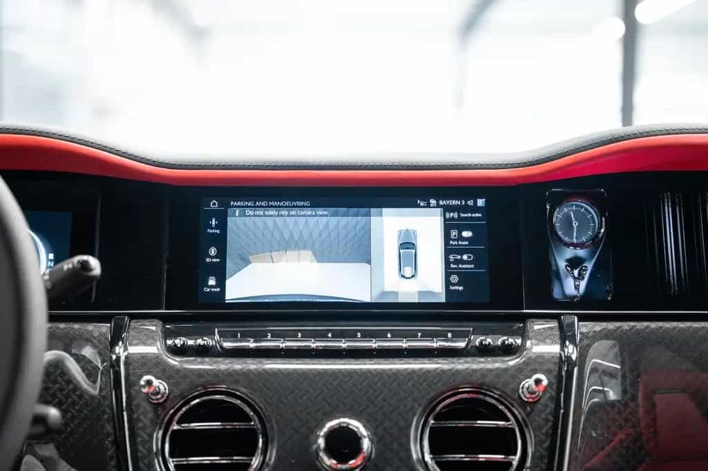 Rolls-Royce Cullinan BLACK BADGE 2026 GREY/RED STARLIGHT VIP 02/2026-photo-17