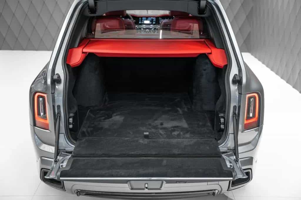 Rolls-Royce Cullinan BLACK BADGE 2026 GREY/RED STARLIGHT VIP 02/2026-photo-28