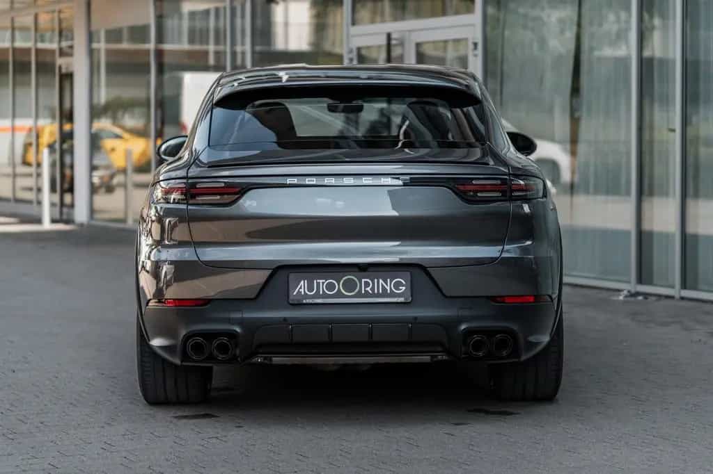 Porsche Cayenne Coupe-Leichtbau Sportpaket-22"-Matrix 10/2020-photo-7