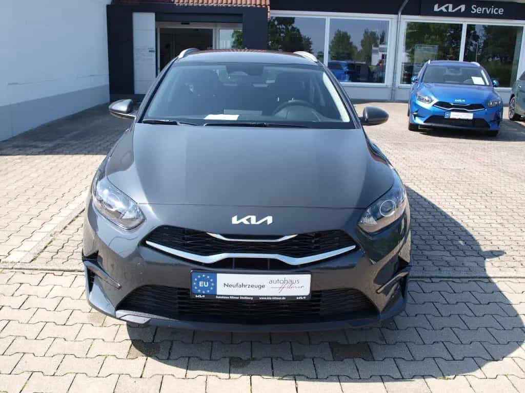 Kia Ceed SW 1.5T DCT7 OPF NAVI KAMERA ALU SHZG 08/2025-photo-7