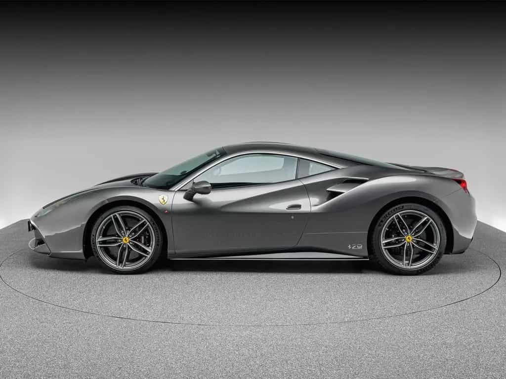 Ferrari 488 GTB TAILOR MADE 70 ANNI 01/2018-photo-1