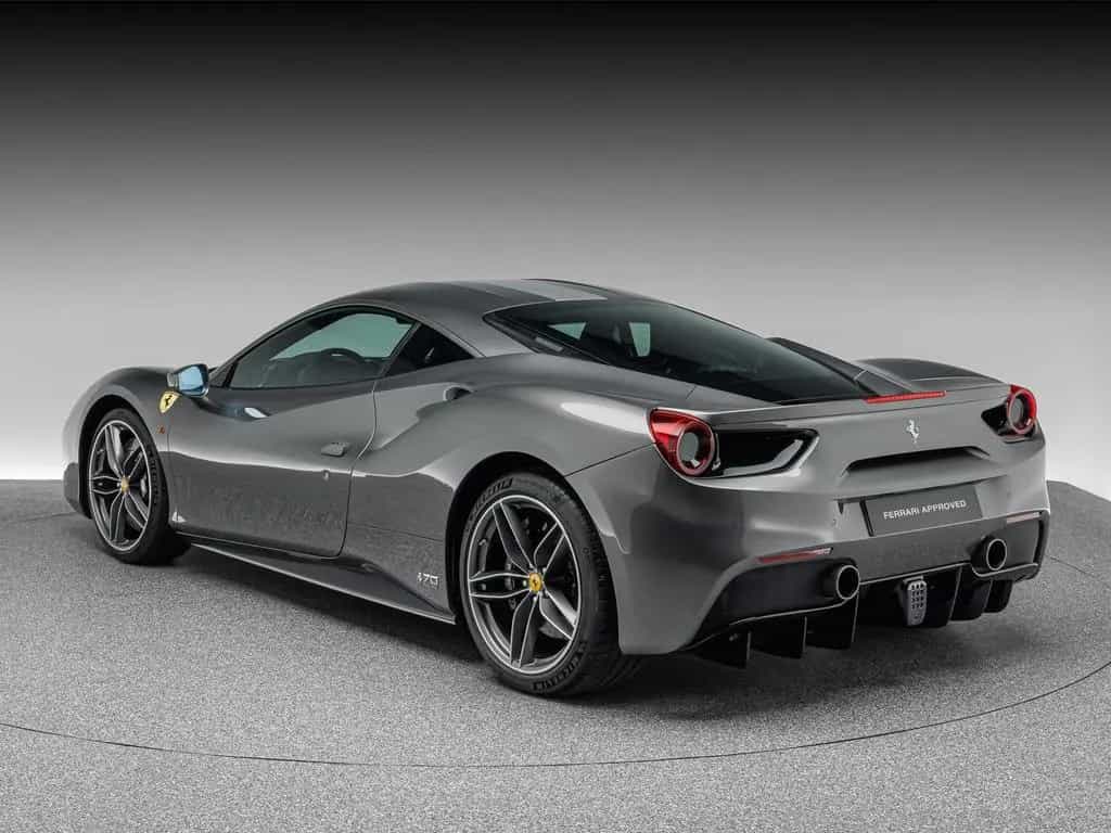 Ferrari 488 GTB TAILOR MADE 70 ANNI 01/2018-photo-2