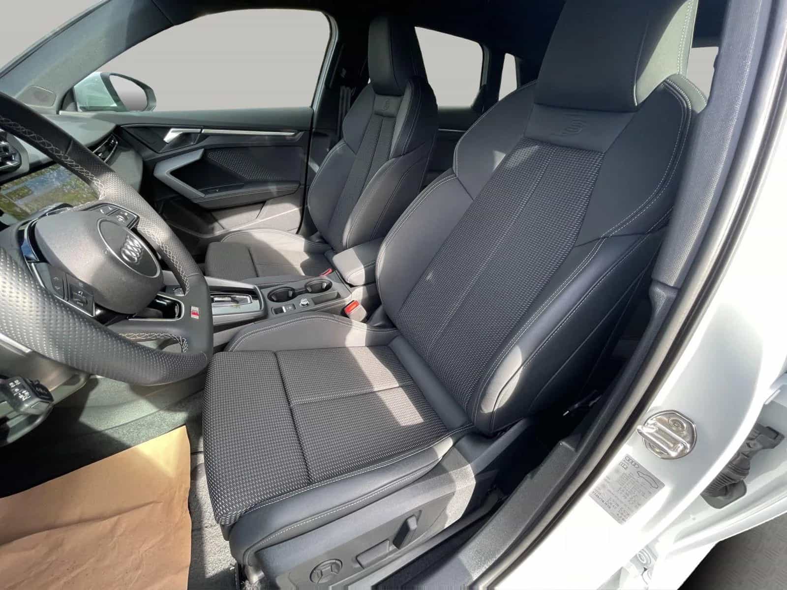 Audi A3 08/2025-photo-11