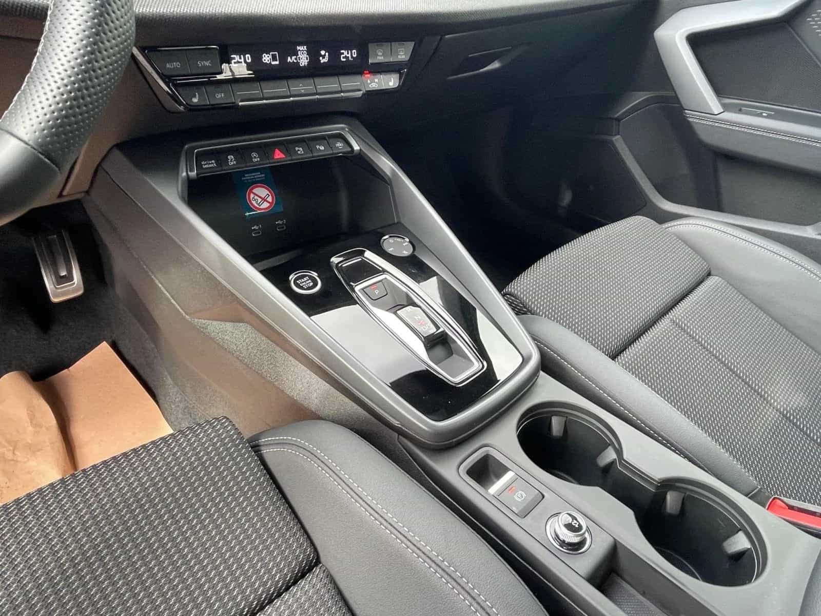 Audi A3 08/2025-photo-15
