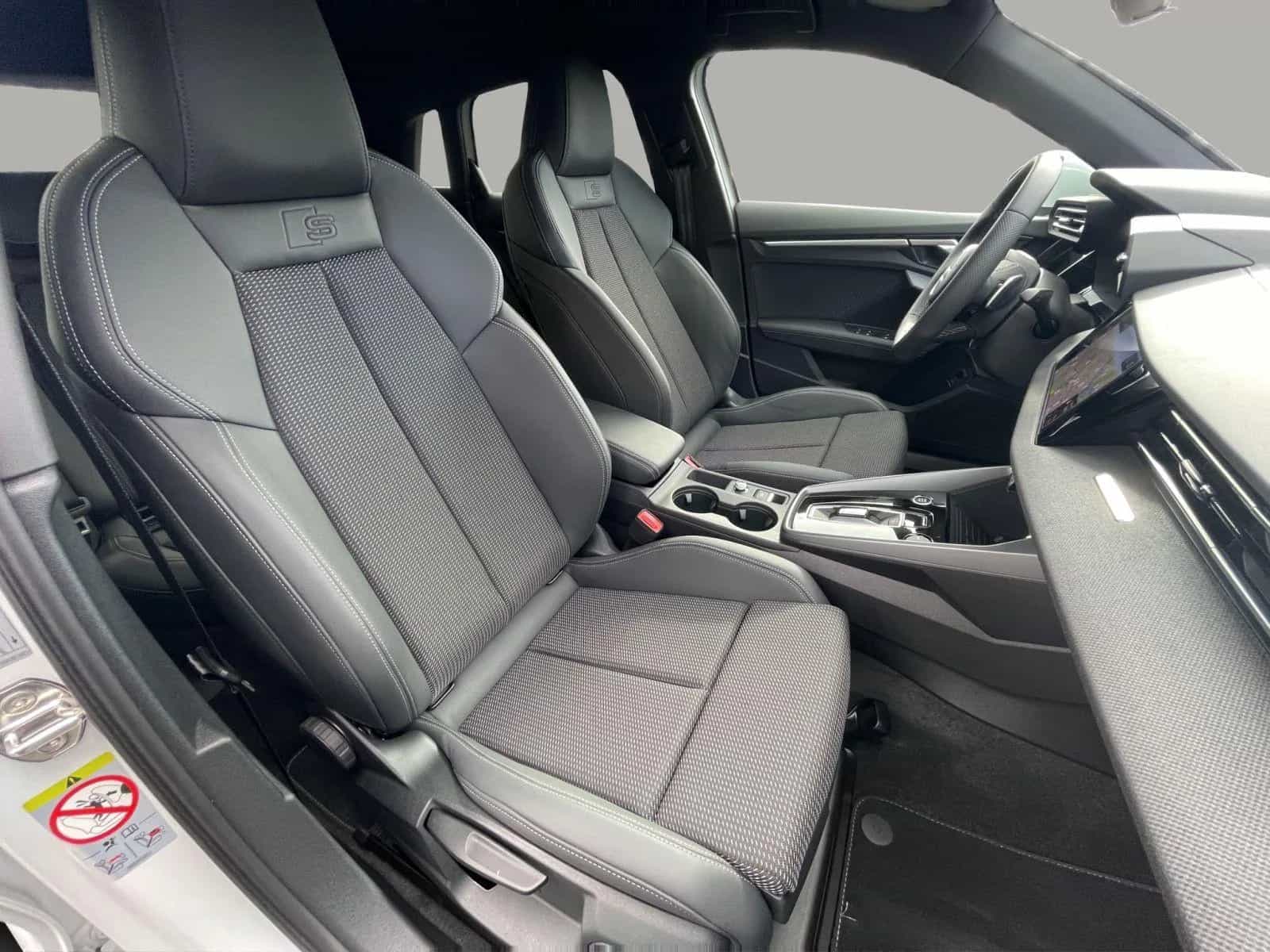 Audi A3 08/2025-photo-19