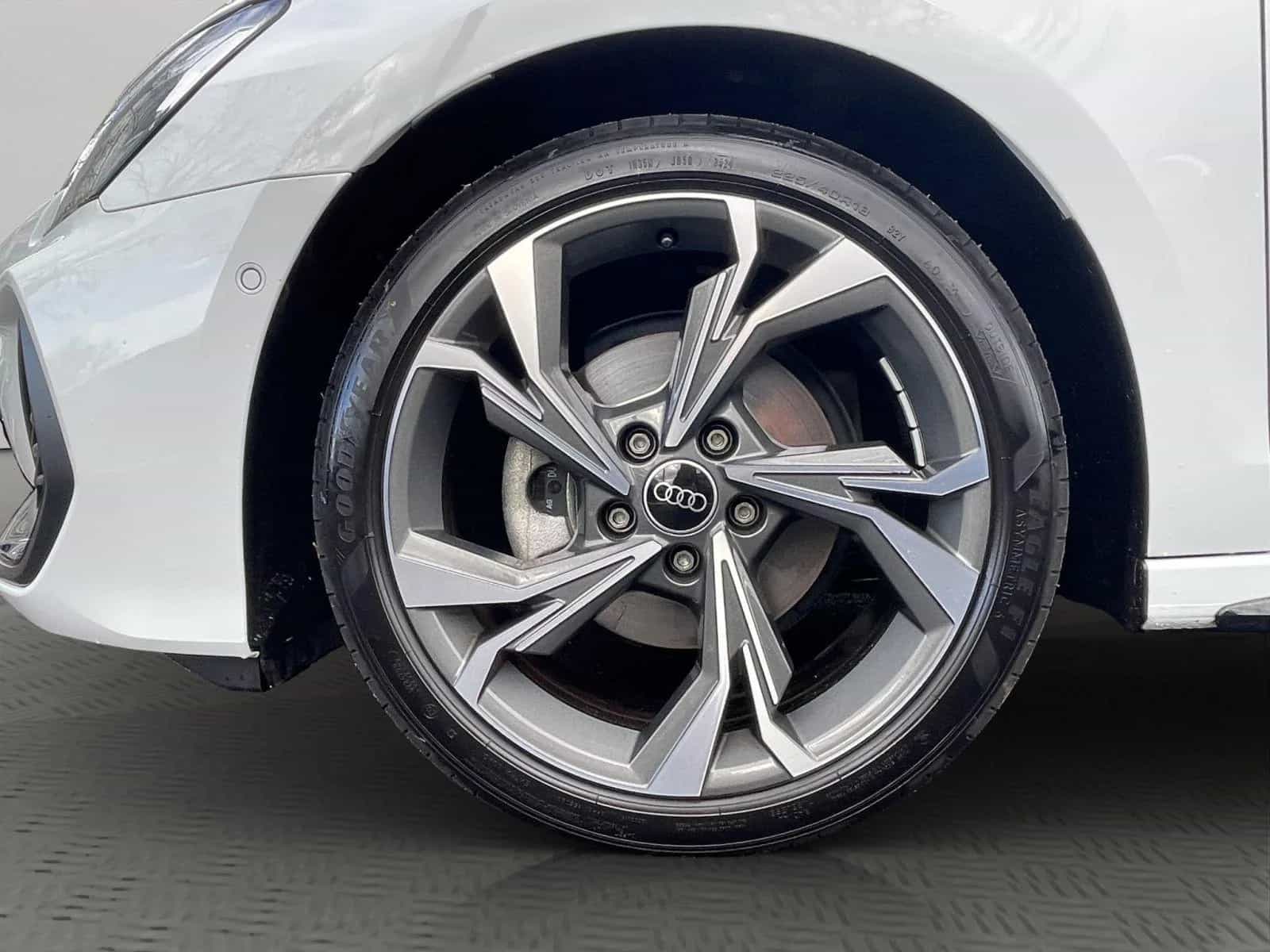Audi A3 08/2025-photo-21