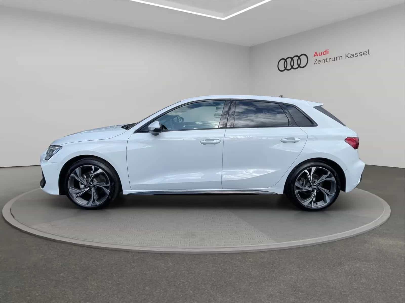 Audi A3 08/2025-photo-4