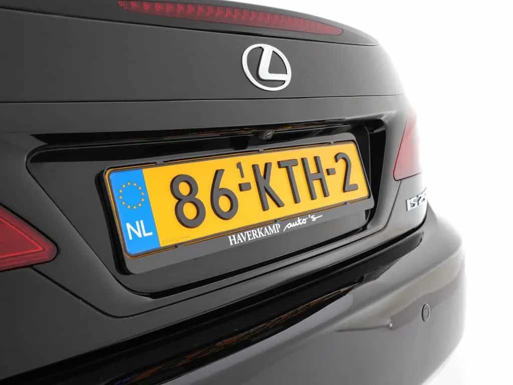 Lexus IS 250 Cabrio 250C Luxury Aut. * LEATHER | NAVI- 02/2010-photo-12
