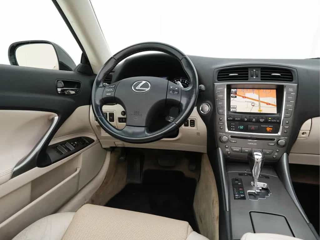 Lexus IS 250 Cabrio 250C Luxury Aut. * LEATHER | NAVI- 02/2010-photo-6