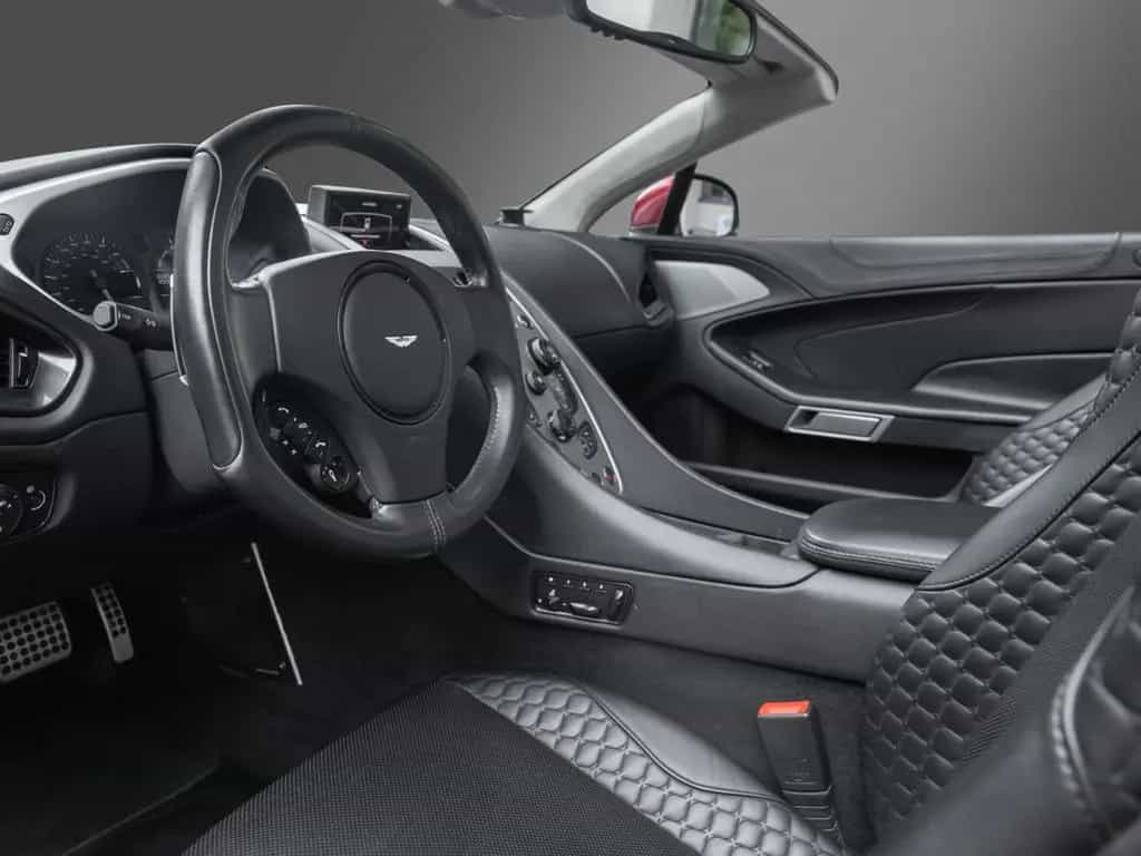 Aston Martin Vanquish 01/2014-photo-3