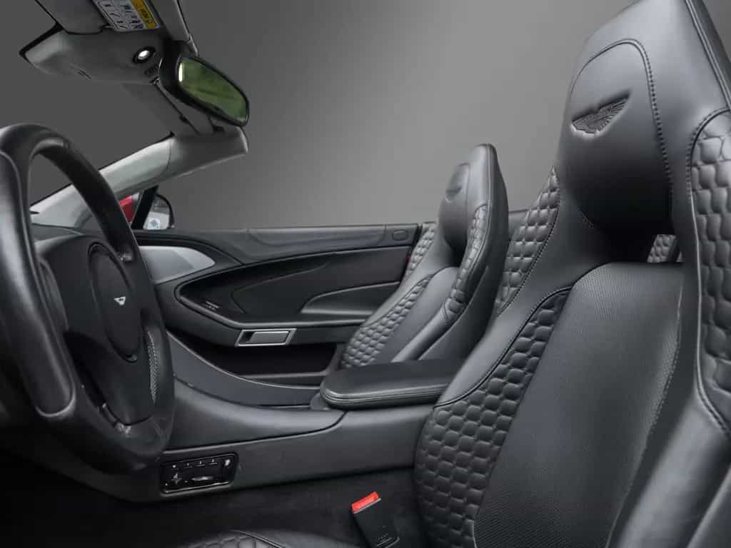 Aston Martin Vanquish 01/2014-photo-4