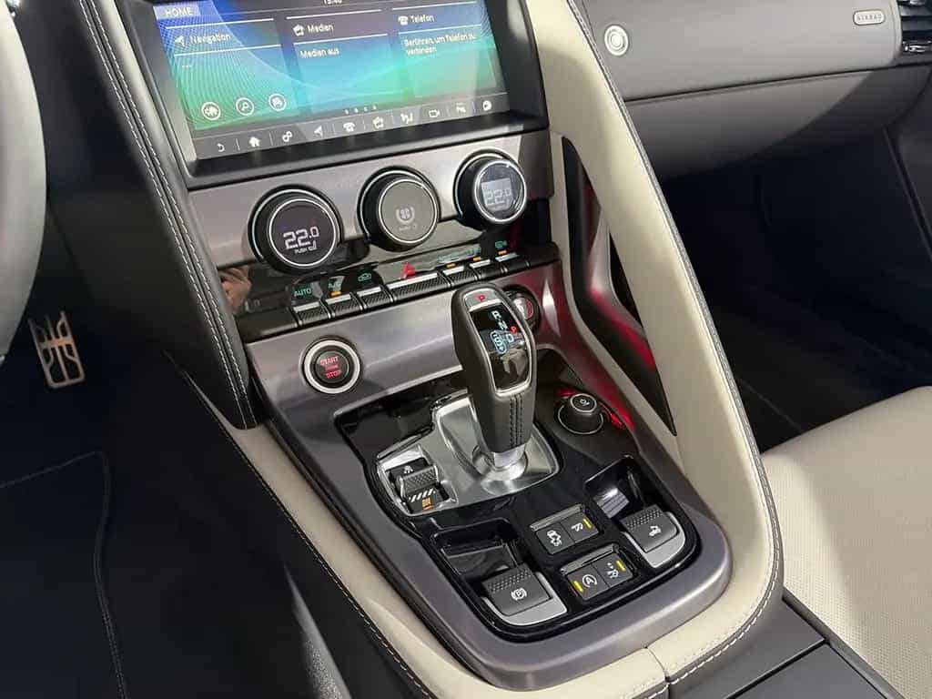 Jaguar F-Type Cabrio P450 R-Dynamic Black Pack AWD Kl 01/2024-photo-11