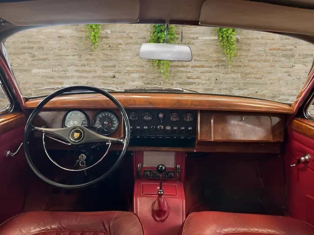 Jaguar MK II 340 Saloon 3.4 Liter Wertgutachten, fzg hi 07/1968-photo-3