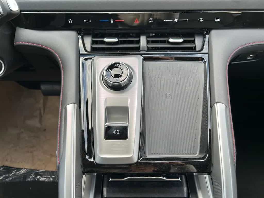Maxus T60 MAX Luxury 2,0 l Diesel 4WD 360KAMERA LED 10/2025-photo-16