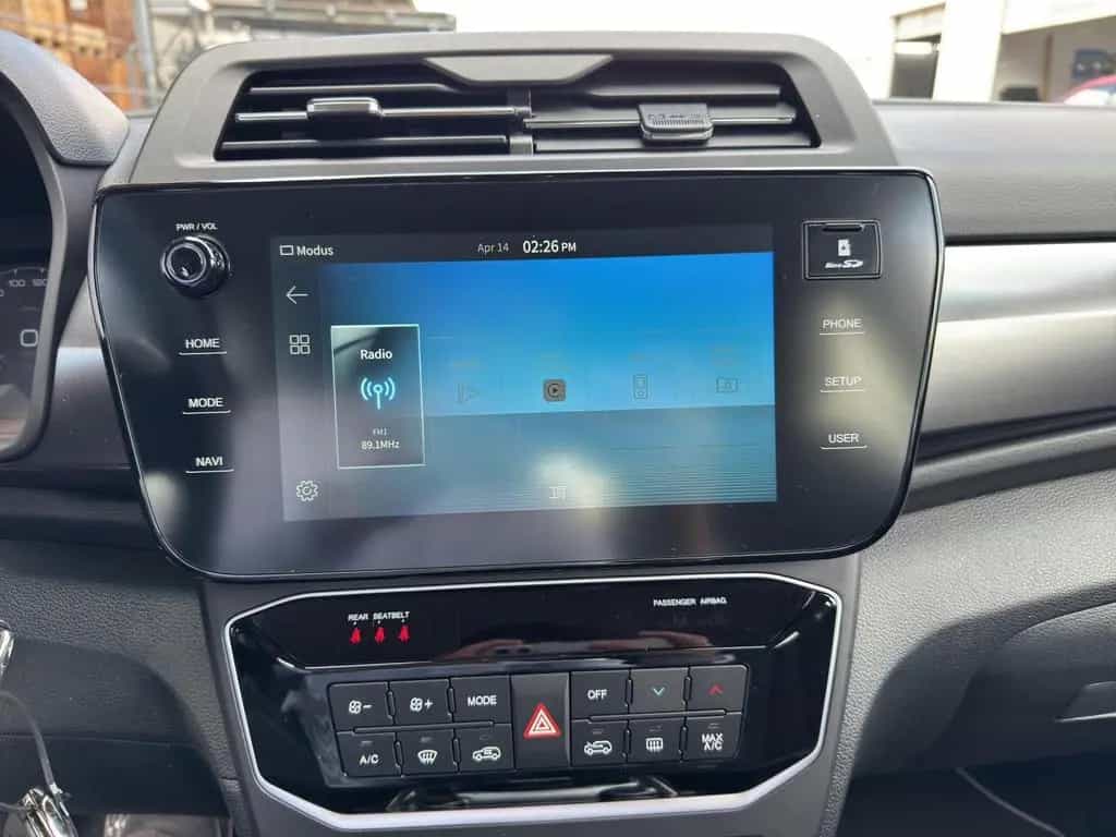 KGM Tivoli Nomad 1.5 2WD *SHZ/RFK/APP/PDC* null-photo-14