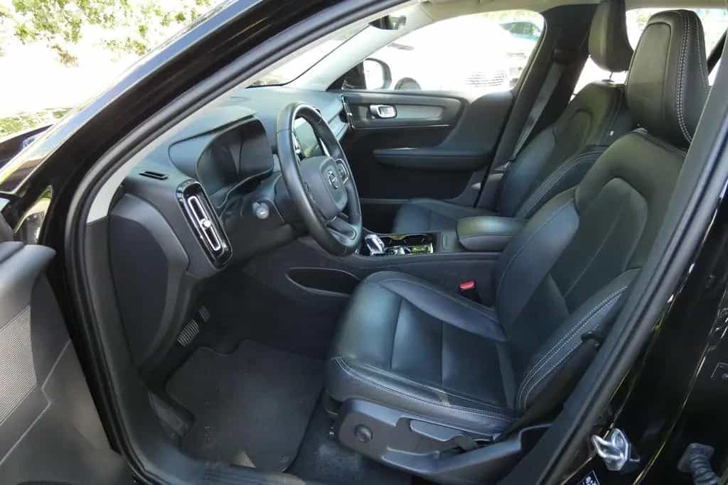 Volvo XC40 T3 Inscription #LEDER #DAB+ #AHZV #LED 06/2020-photo-10