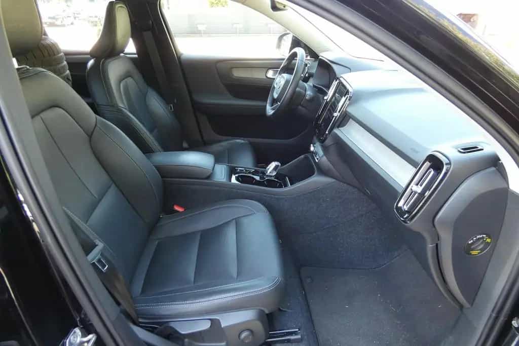 Volvo XC40 T3 Inscription #LEDER #DAB+ #AHZV #LED 06/2020-photo-15