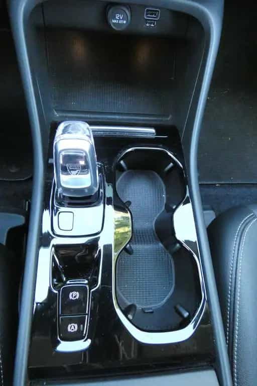 Volvo XC40 T3 Inscription #LEDER #DAB+ #AHZV #LED 06/2020-photo-21