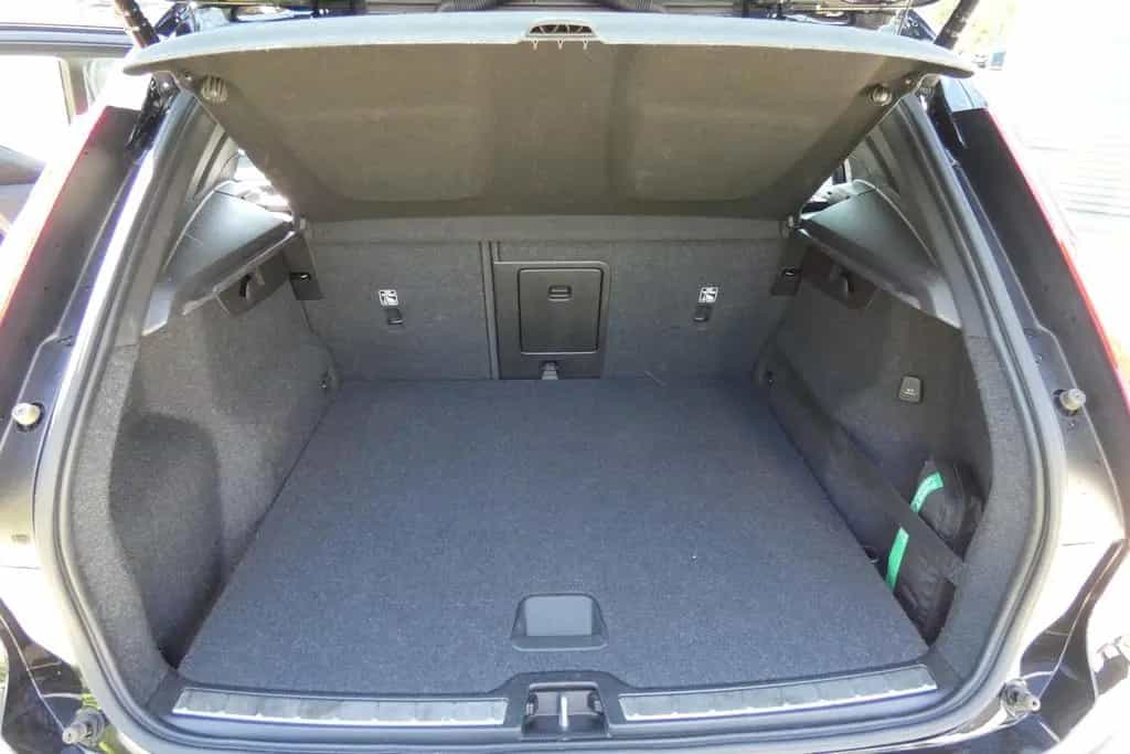 Volvo XC40 T3 Inscription #LEDER #DAB+ #AHZV #LED 06/2020-photo-22