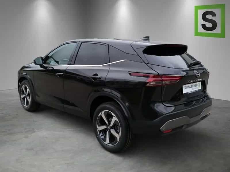 Nissan Qashqai N-Connecta MY22 1.3 DIG-T MHEV 140 PS M 10/2024-photo-1