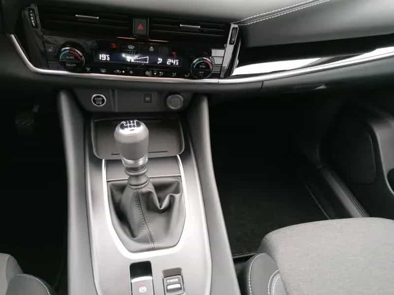 Nissan Qashqai N-Connecta MY22 1.3 DIG-T MHEV 140 PS M 10/2024-photo-14