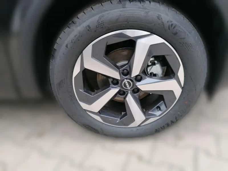 Nissan Qashqai N-Connecta MY22 1.3 DIG-T MHEV 140 PS M 10/2024-photo-4