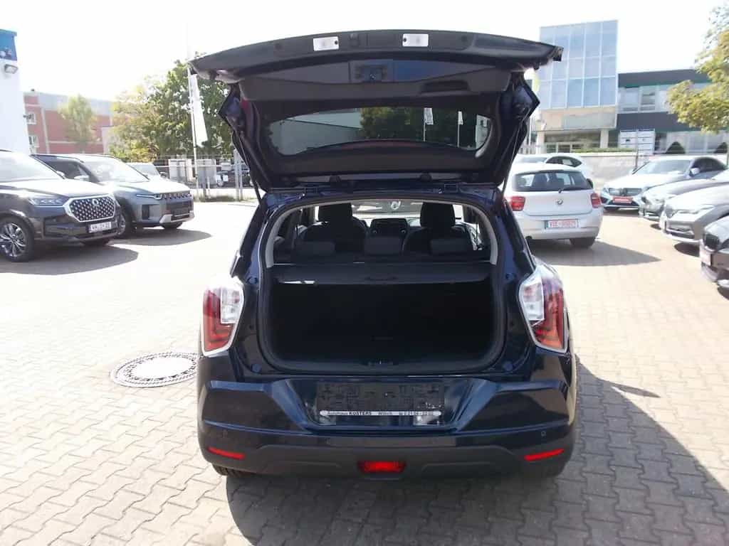Ssangyong Tivoli 1.5 T Amber  Klima Kamera Tempomat PDC 04/2023-photo-10