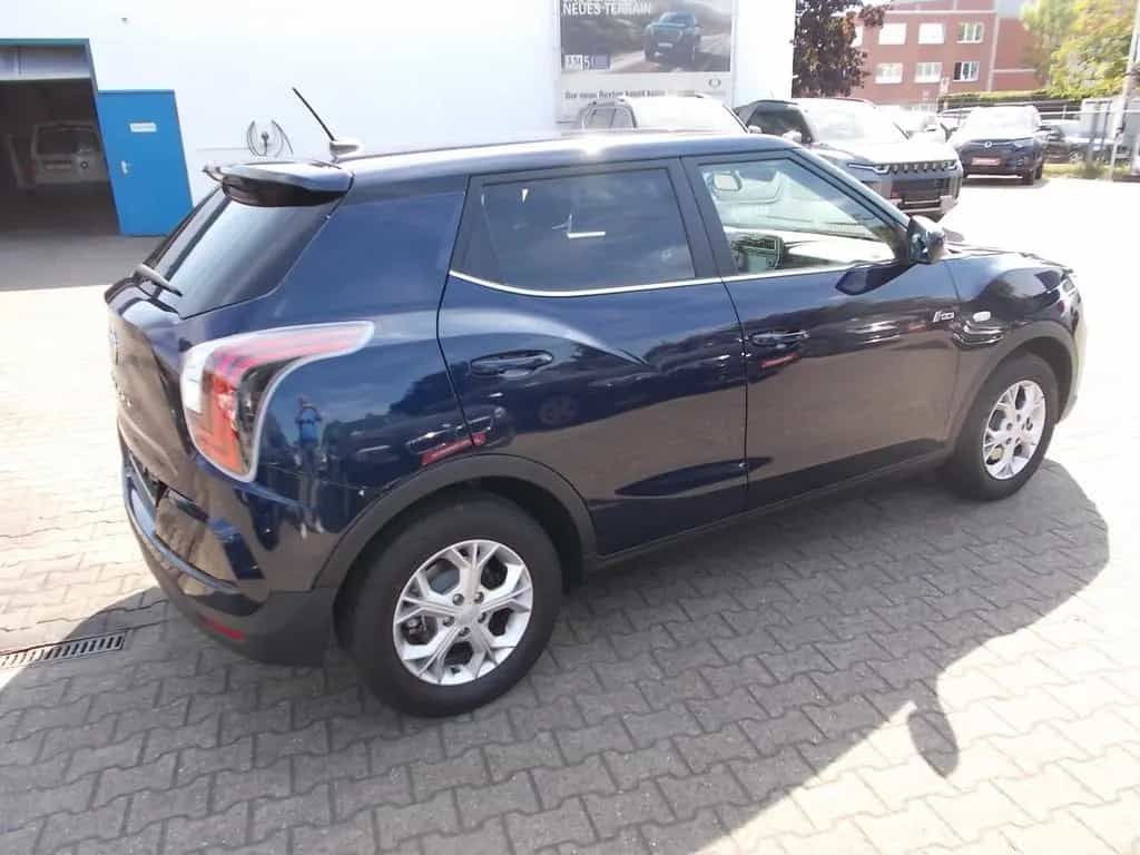 Ssangyong Tivoli 1.5 T Amber  Klima Kamera Tempomat PDC 04/2023-photo-4
