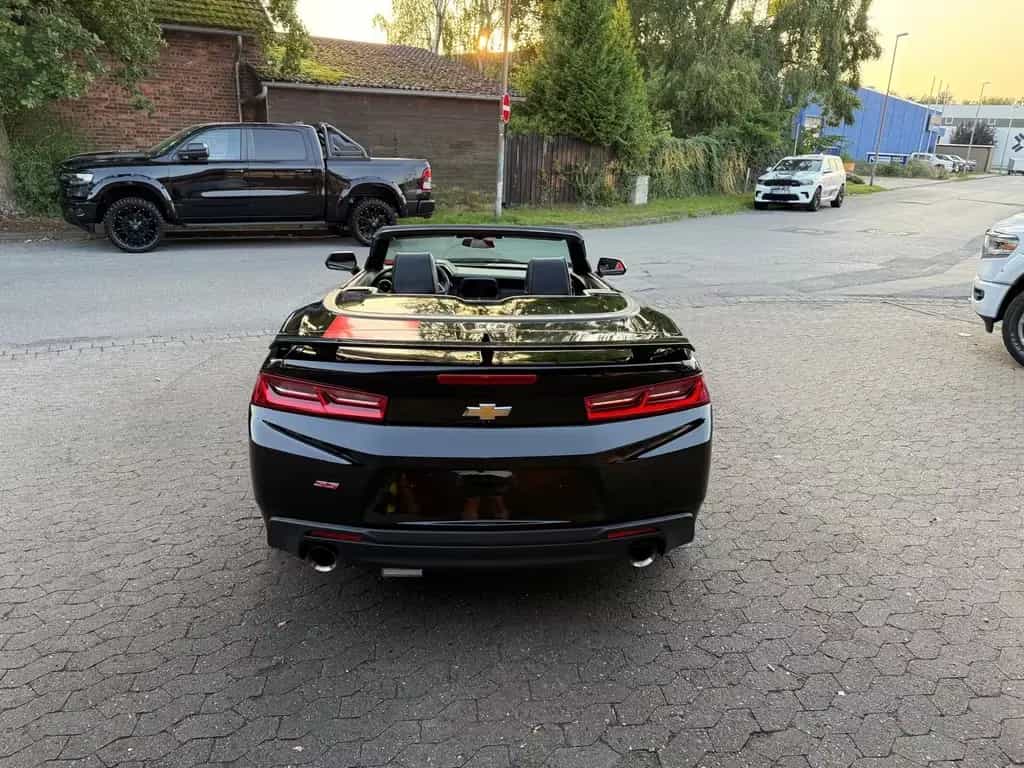 Chevrolet Camaro CABRIO*6,2L V8*SS*LED*BREMBO*XENON*GARANTIE* 10/2017-photo-26