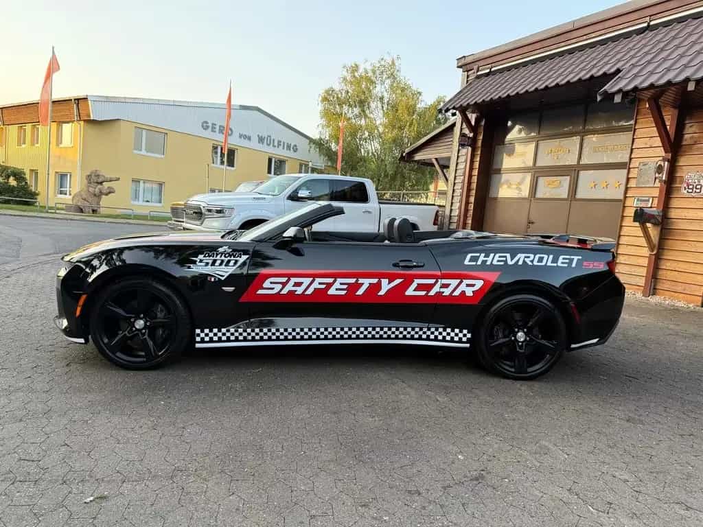 Chevrolet Camaro CABRIO*6,2L V8*SS*LED*BREMBO*XENON*GARANTIE* 10/2017-photo-34