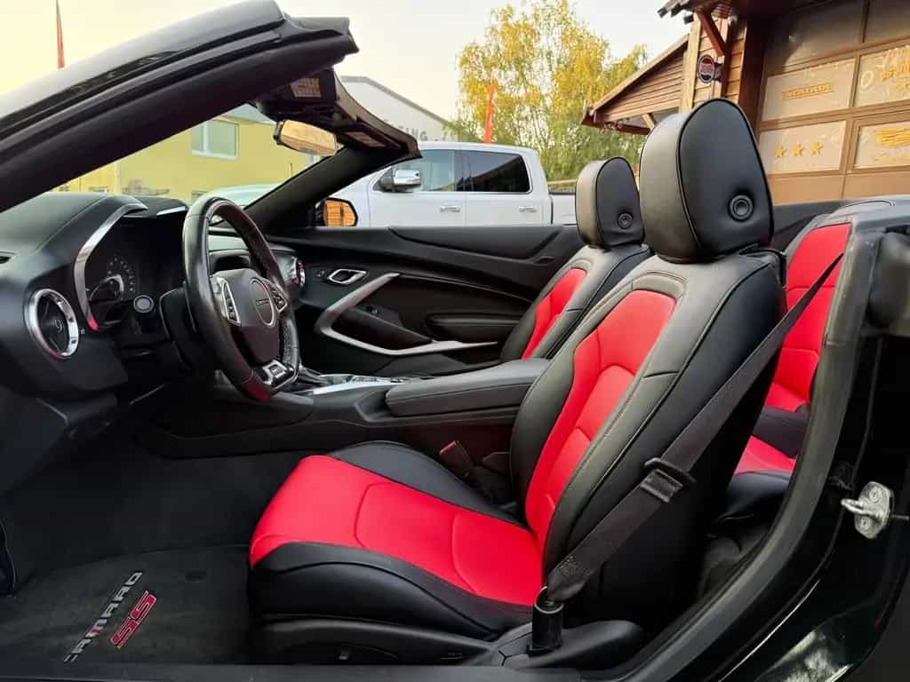 Chevrolet Camaro CABRIO*6,2L V8*SS*LED*BREMBO*XENON*GARANTIE* 10/2017-photo-37
