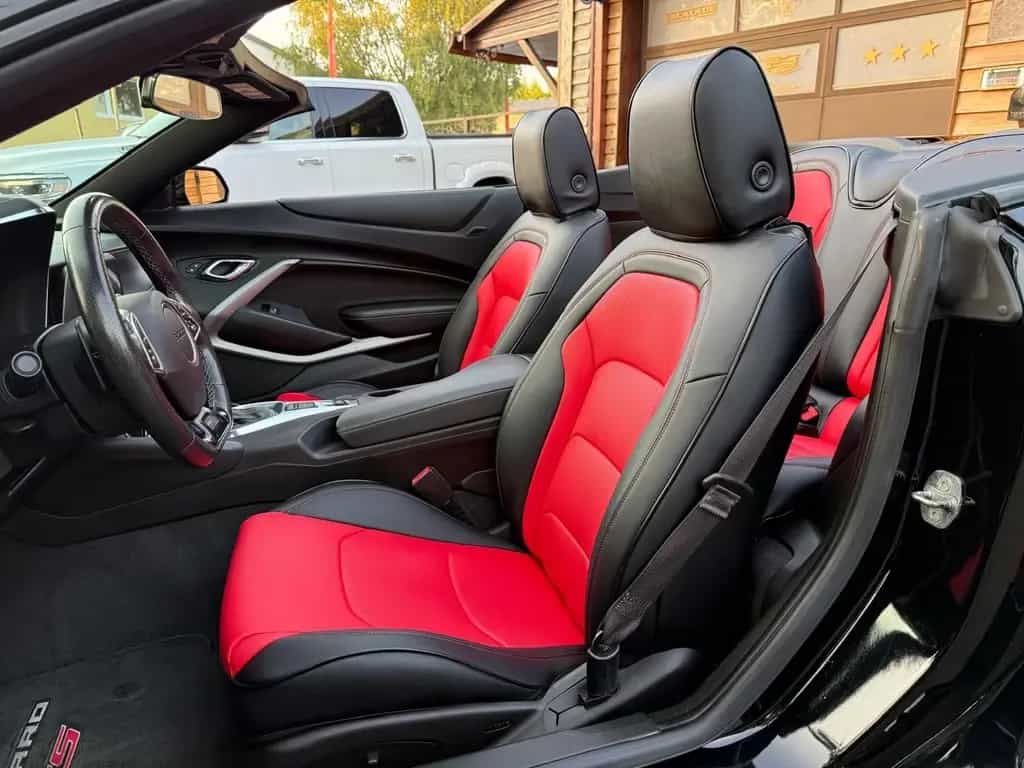 Chevrolet Camaro CABRIO*6,2L V8*SS*LED*BREMBO*XENON*GARANTIE* 10/2017-photo-38