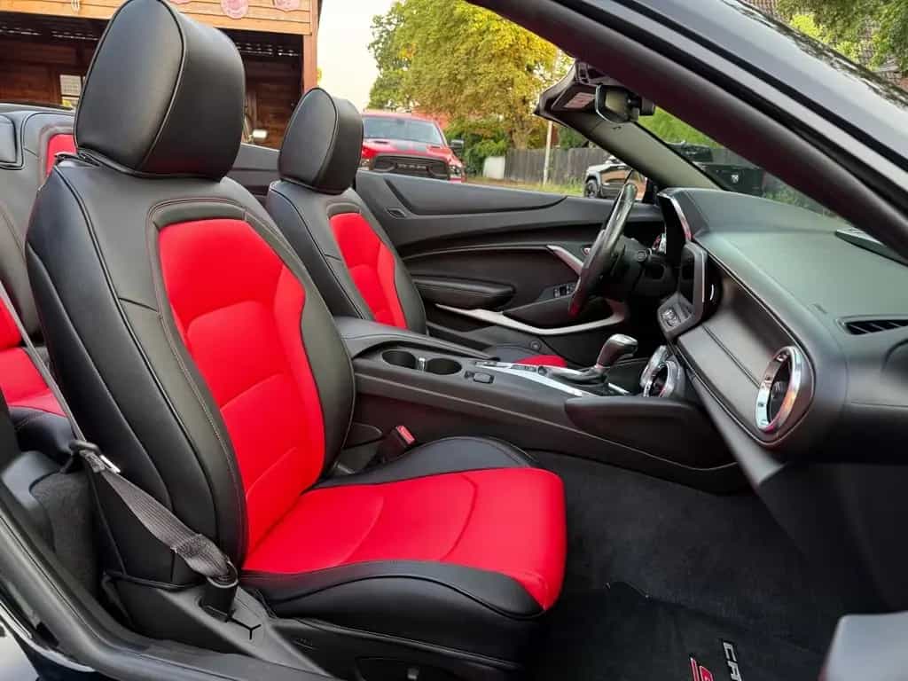 Chevrolet Camaro CABRIO*6,2L V8*SS*LED*BREMBO*XENON*GARANTIE* 10/2017-photo-43