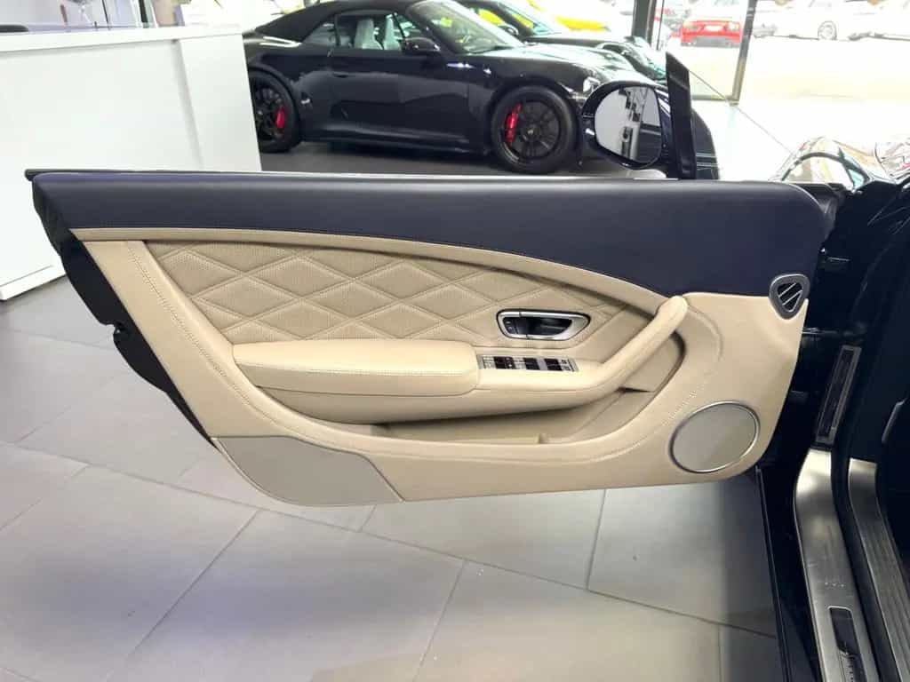 Bentley Continental GTC SPEED 6.0 W12 ACC KAMERA 21" 03/2013-photo-18