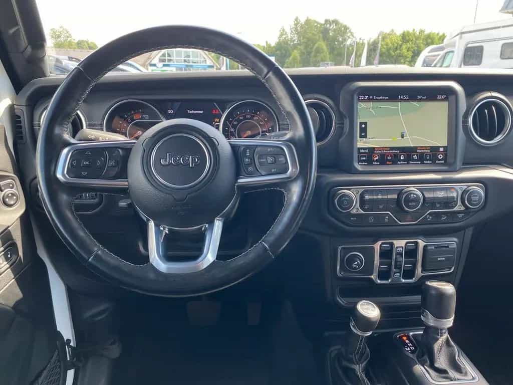 Jeep Wrangler UNLIMITED SAHARA SKY ONE KAMERA+NAVI 12/2020-photo-15