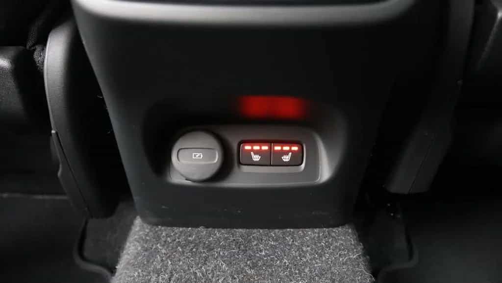 Volvo XC40 Momentum Pro-Automatik-LED-Standhzg. 05/2019-photo-27