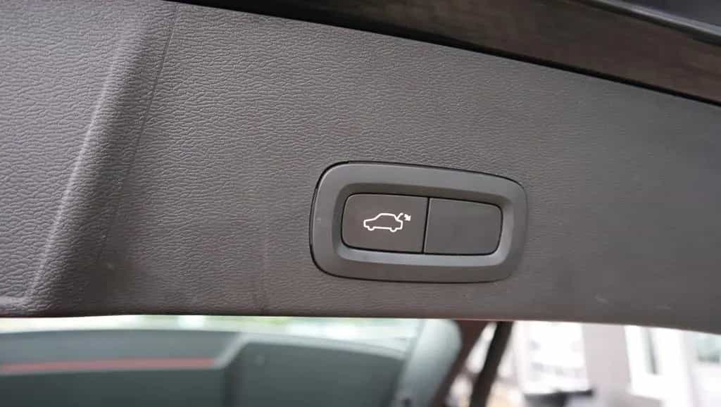 Volvo XC40 Momentum Pro-Automatik-LED-Standhzg. 05/2019-photo-29