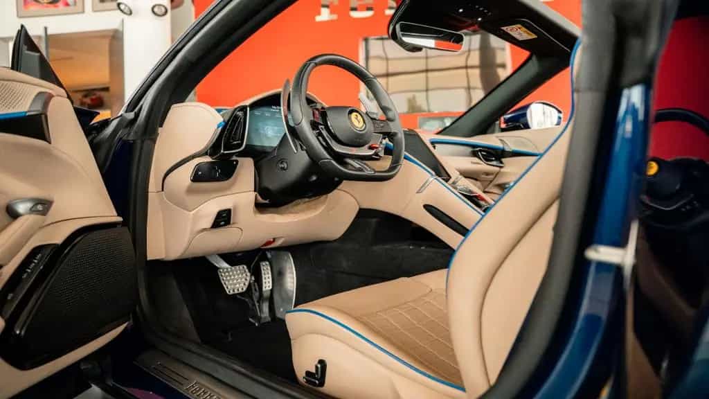 Ferrari Roma Spider 02/2025-photo-19