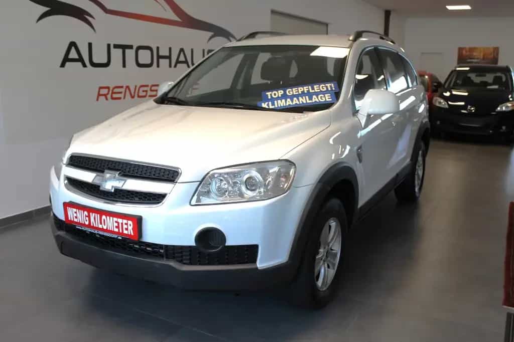 Chevrolet Captiva 2.4 LS 2WD 05/2011-photo-1