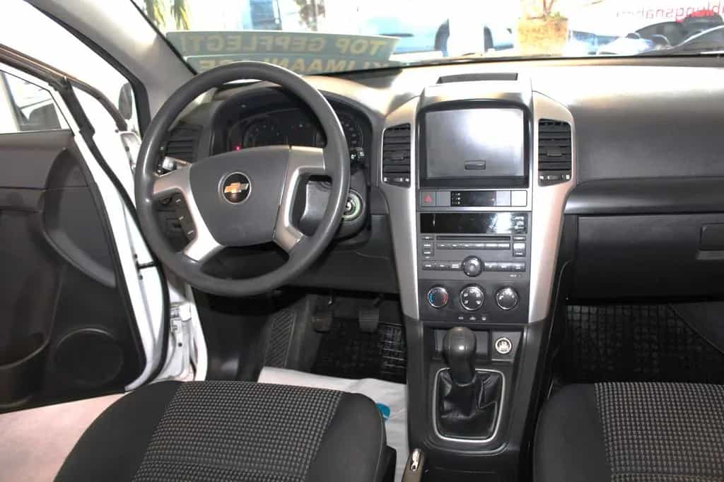 Chevrolet Captiva 2.4 LS 2WD 05/2011-photo-13