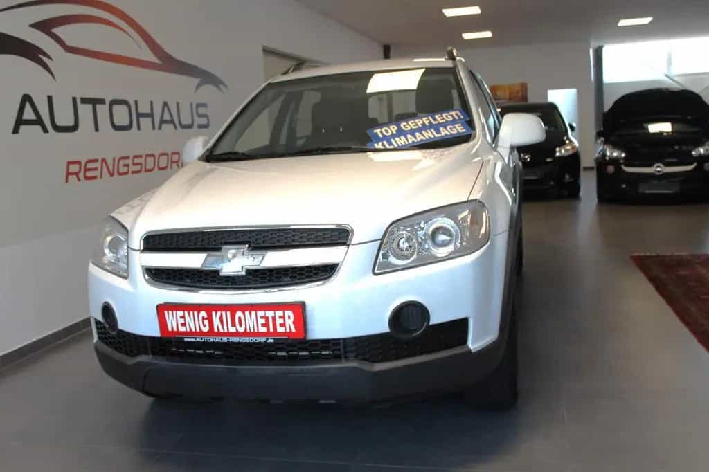 Chevrolet Captiva 2.4 LS 2WD 05/2011-photo-2