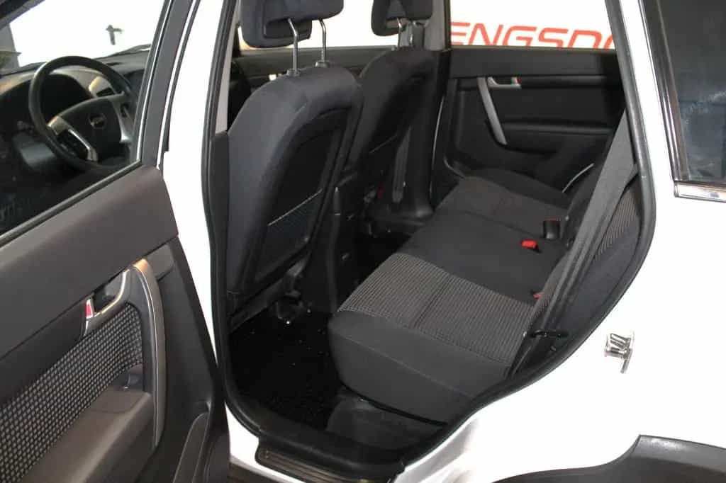 Chevrolet Captiva 2.4 LS 2WD 05/2011-photo-9
