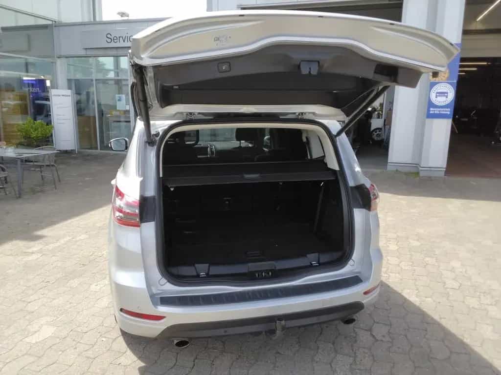 Ford S-Max Titanium 7-Sitzer 11/2018-photo-17