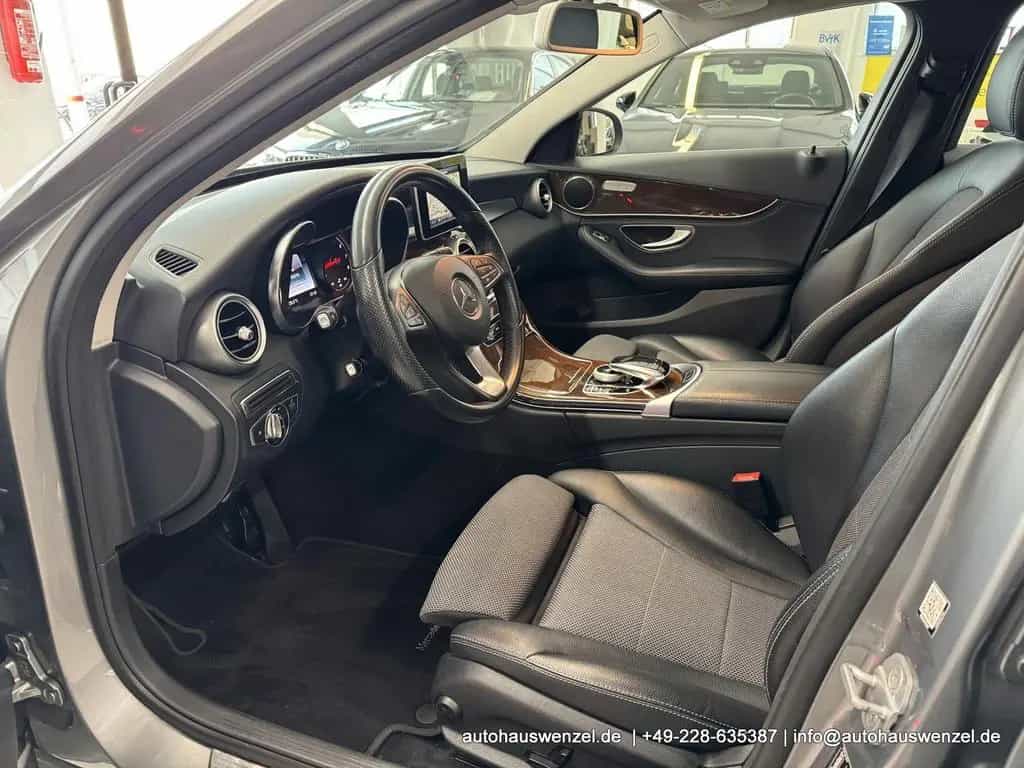 Mercedes-Benz C-Class 180 Lim. Aut. Avantgarde NAVI LED SITZHEIZUNG 03/2015-photo-10