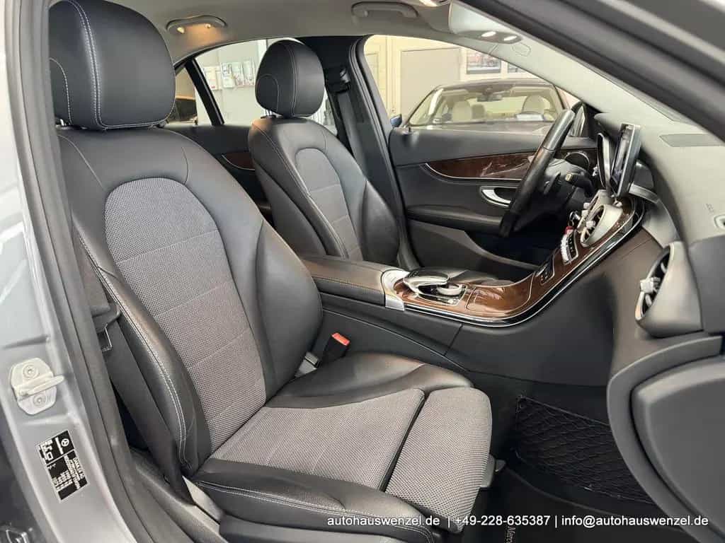 Mercedes-Benz C-Class 180 Lim. Aut. Avantgarde NAVI LED SITZHEIZUNG 03/2015-photo-18