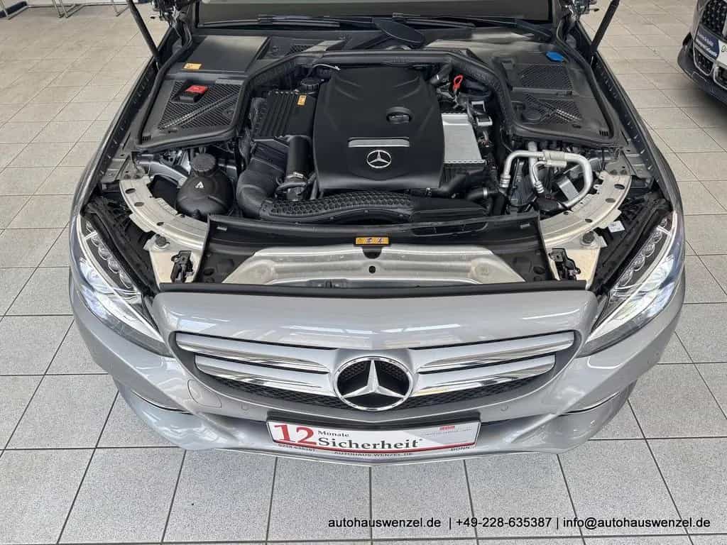 Mercedes-Benz C-Class 180 Lim. Aut. Avantgarde NAVI LED SITZHEIZUNG 03/2015-photo-27