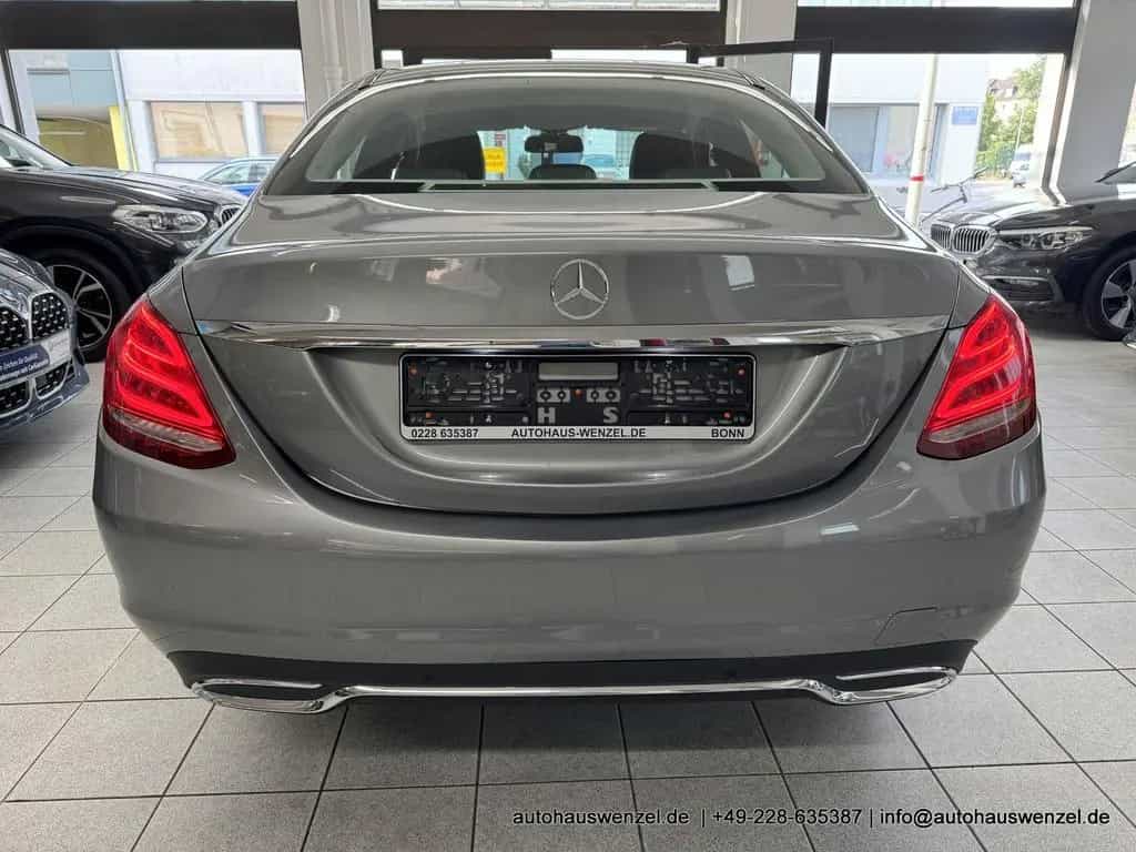 Mercedes-Benz C-Class 180 Lim. Aut. Avantgarde NAVI LED SITZHEIZUNG 03/2015-photo-32
