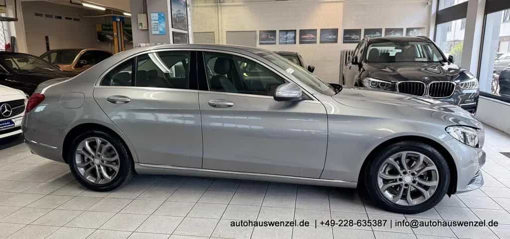 Mercedes-Benz C-Class 180 Lim. Aut. Avantgarde NAVI LED SITZHEIZUNG 03/2015-photo-5
